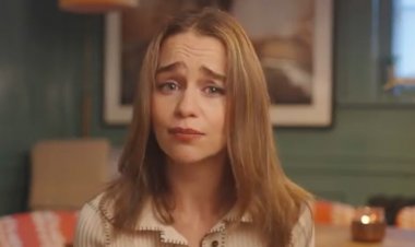 Emilia Clarke diz que parte do seu cérebro parou de funcionar após problema de saúde