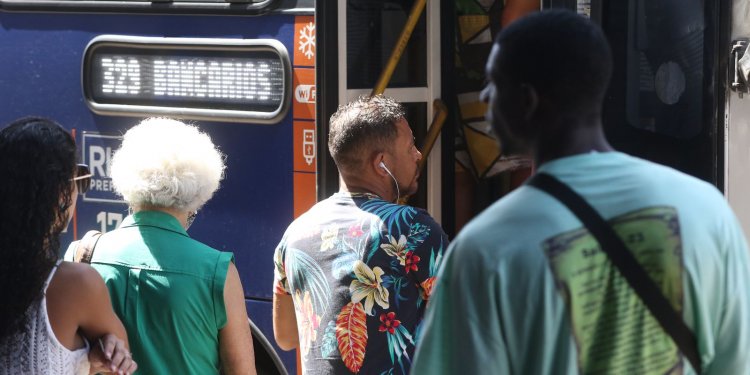 Covid-19: Brasil registra 265 óbitos e 33,6 mil casos em 24 horas